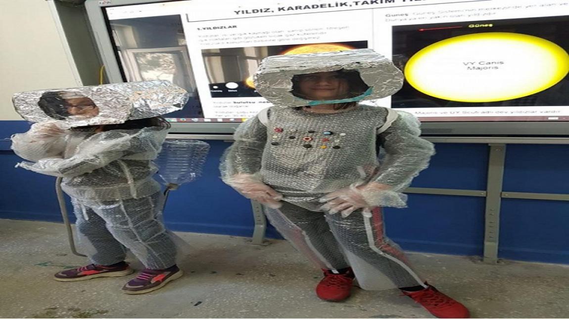 7.Sınıf Öğrencilerine Uzaylılar ziyaret Etti